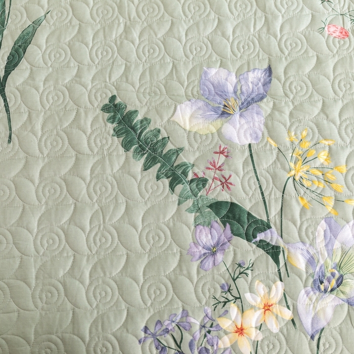 91家纺网 家纺一手货源 找家纺 优乐家纺 2023新款夹棉绗缝套件及单品系列-单床盖 晗蕊初开-绿