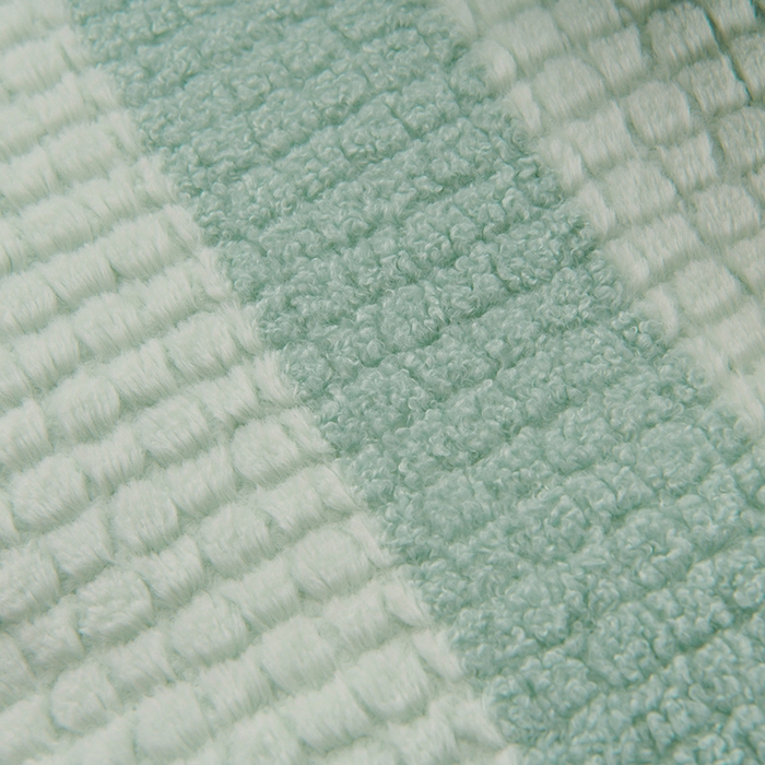 91家纺网 家纺一手货源 找家纺 2023新款无印风兔绒泰迪绒拼接款四件套 静逸-水绿