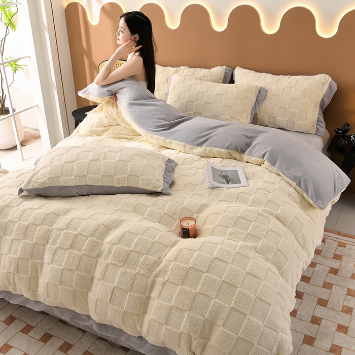 91家纺网 家纺一手货源 找家纺 澳梵家居 2023新款轻奢款宽边塔芙绒四件套 格调-奶白