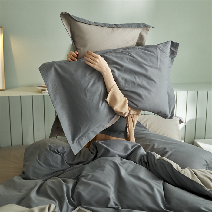 91家纺网 家纺一手货源 找家纺 涞澳家纺 2023新款50磨绒双拼 灰卡