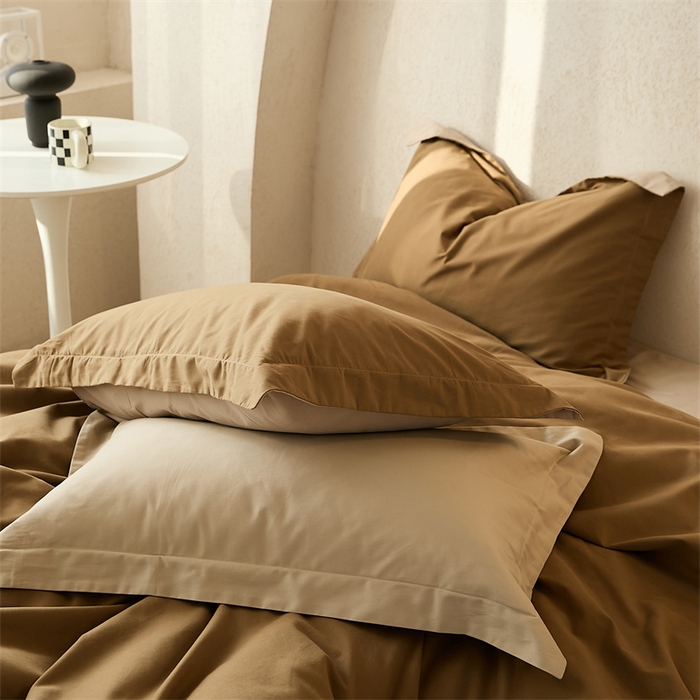 91家纺网 家纺一手货源 找家纺 涞澳家纺 2023新款50磨绒双拼 金咖琥珀