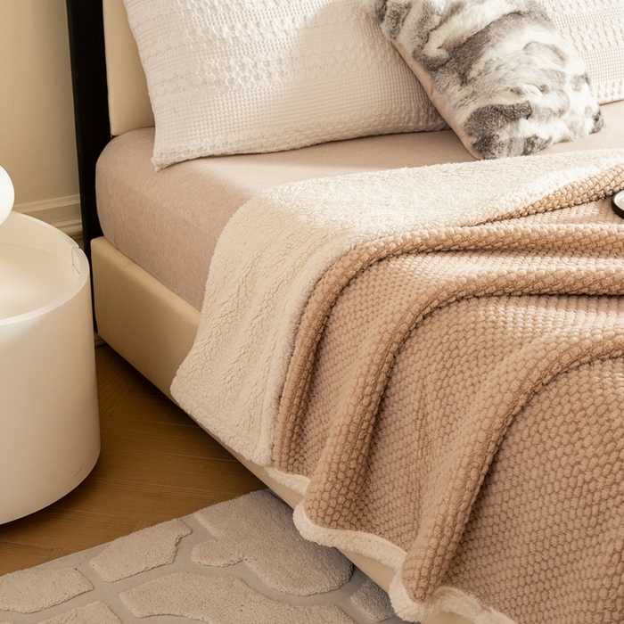 91家纺网 家纺一手货源 找家纺 （总）丝涟家居 2025新款舒适保暖玫瑰绒毛毯