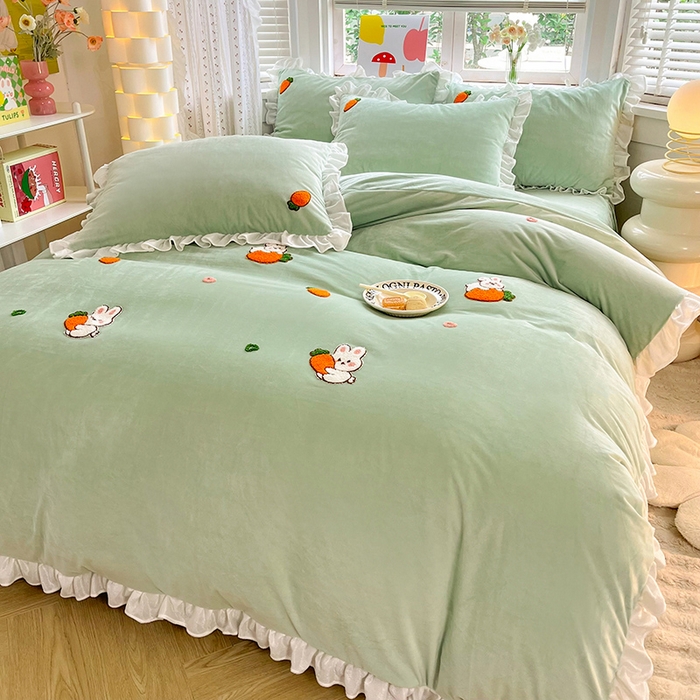91家纺网 家纺一手货源 找家纺 绒兔兔2023新款棉加绒刺绣四件套-萝卜兔 萝卜兔-浅绿