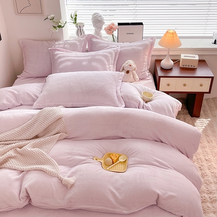 91家纺网 家纺一手货源 找家纺 （总）逸尚阁 2024新款高克重纯色牛奶绒四件套