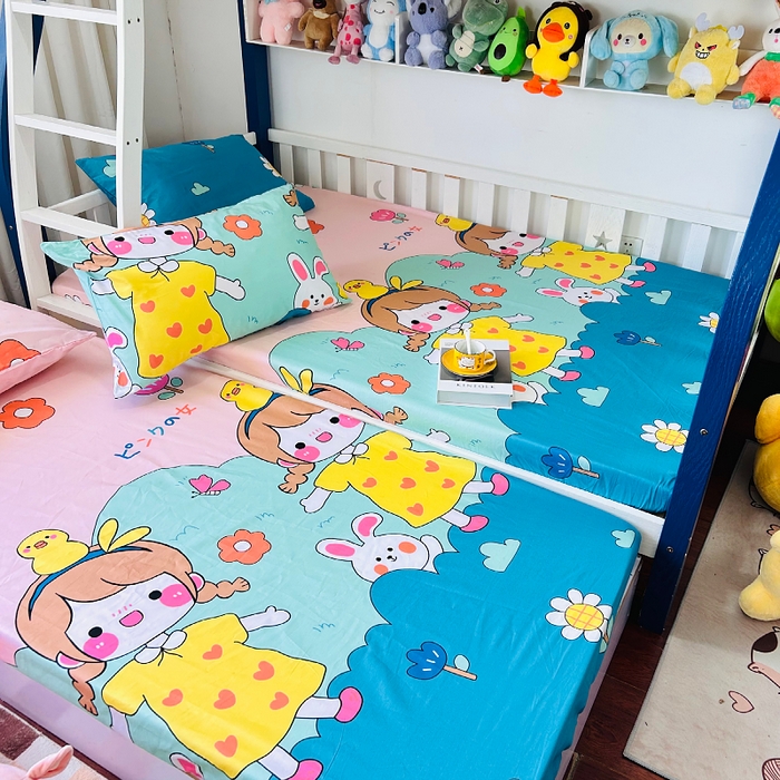 91家纺网 家纺一手货源 找家纺 小虾米 2023新款卡通系列全棉床笠（可定制）可爱女孩