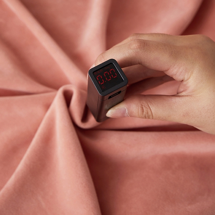 91家纺网 家纺一手货源 找家纺 丝涟2023新款轻奢风高克重230g婴儿绒德肤绒亲肤舒适双拼色埋线款滚绳四件套 豆沙粉+浅灰