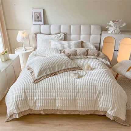 91家纺网 家纺一手货源 找家纺 （总）佰亿莱 2024新款条纹兔毛绒四件套-兔绒格