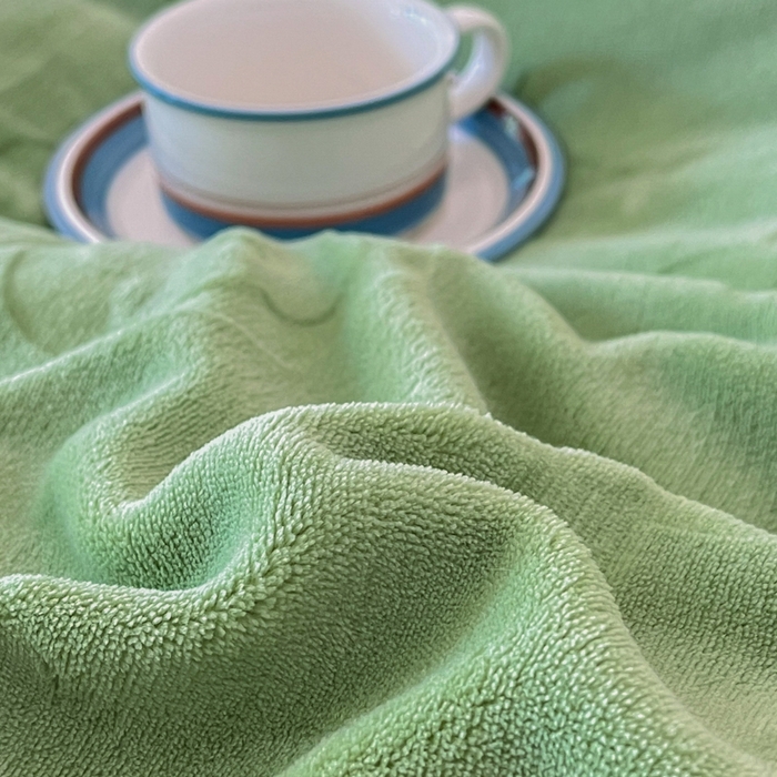 91家纺网 家纺一手货源 找家纺 金麦家纺 2023新款230g高克重牛奶绒雕花四件套 简爱-绿