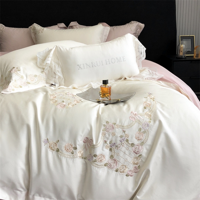 91家纺网 家纺一手货源 找家纺 馨蕊家居 2023新款100支CR工艺全棉四件套-棉卡洛琳 卡洛琳-粉白