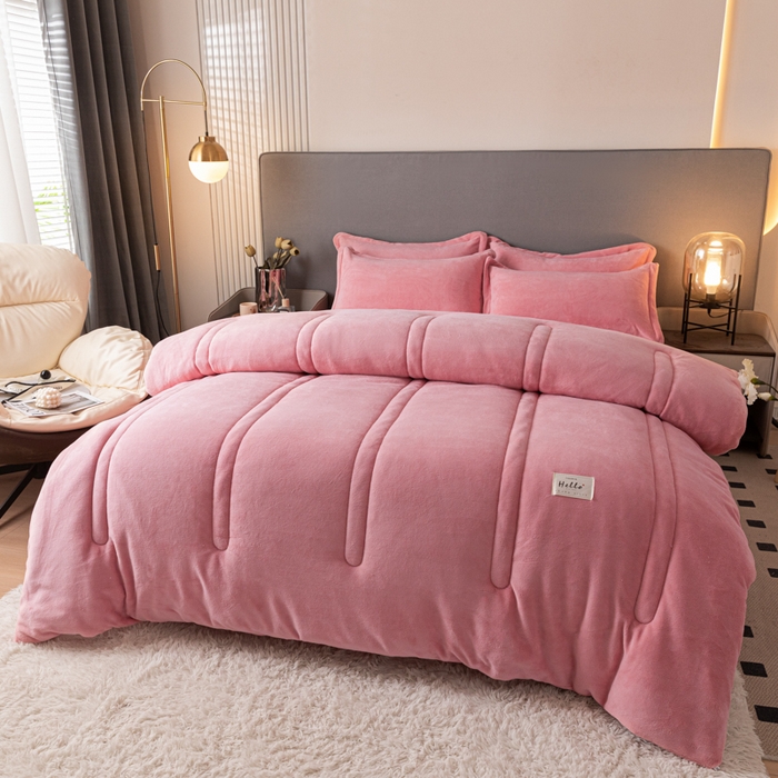 91家纺网 家纺一手货源 找家纺 暖芯家纺 2025新款牛奶绒加厚冬被被子被芯春秋被 粉玉