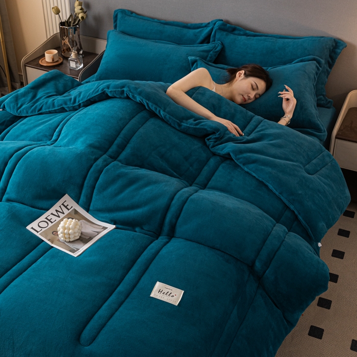 91家纺网 家纺一手货源 找家纺 暖芯家纺 2025新款牛奶绒加厚冬被被子被芯春秋被 宾利蓝