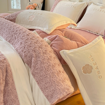 91家纺网 家纺一手货源 找家纺 （总）子曰 2023新款兔绒牛奶绒四件套-玫瑰花园