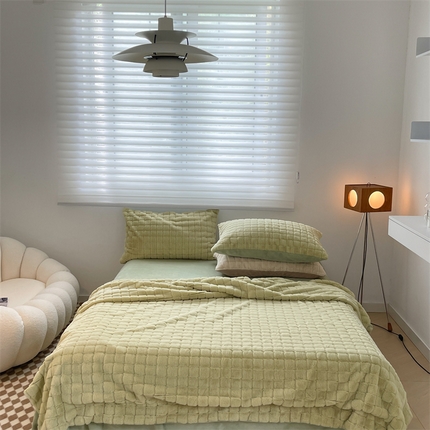 91家纺网 家纺一手货源 找家纺 （总）顾里家纺 2023新款小贵妇仿皮草兔毛皮绒毯盖毯