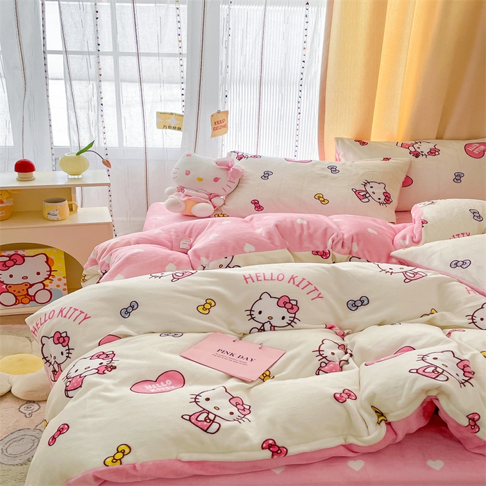 91家纺网 家纺一手货源 找家纺 博雅 2023新款三丽鸥正版授权卡通加厚牛奶绒系列四件套蝴蝶结Kitty