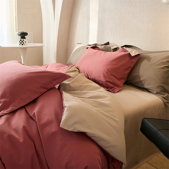 91家纺网 家纺一手货源 找家纺 涞澳家纺 2023新款50磨绒双拼 暗红琥珀