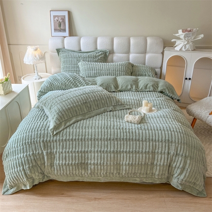 91家纺网 家纺一手货源 找家纺 （总）佰亿莱 2024新款条纹兔毛绒四件套-兔绒格