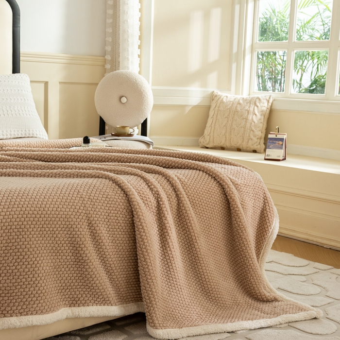 91家纺网 家纺一手货源 找家纺 （总）丝涟家居 2025新款舒适保暖玫瑰绒毛毯