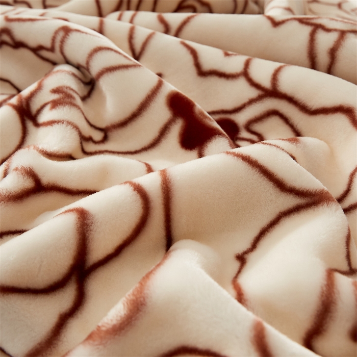 91家纺网 家纺一手货源 找家纺 航途席业 2025新款拉舍尔毛毯盖毯 万花筒