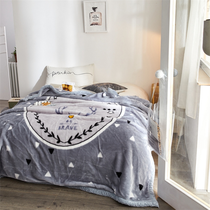 91家纺网 家纺一手货源 找家纺 航途席业 2025新款拉舍尔毛毯盖毯 晚安鹿先生