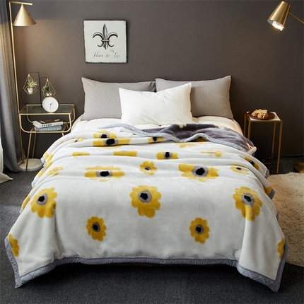 91家纺网 家纺一手货源 找家纺 航途席业 2025新款拉舍尔毛毯盖毯 闭月羞花-白