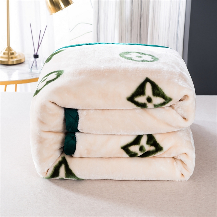 91家纺网 家纺一手货源 找家纺 航途席业 2025新款拉舍尔毛毯盖毯 春暖花开-白