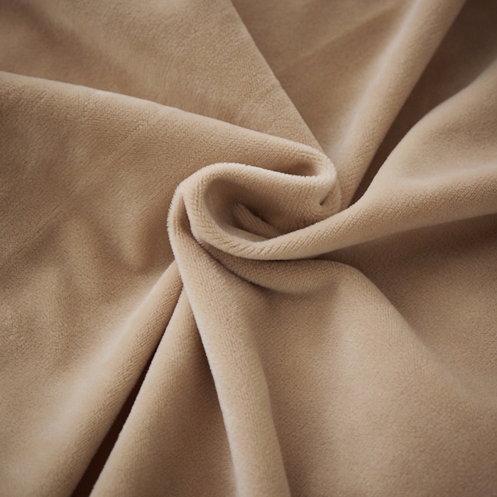 91家纺网 家纺一手货源 找家纺 丝涟2023新款轻奢风高克重230g婴儿绒德肤绒亲肤舒适双拼色埋线款滚绳四件套 浅咖+卡其