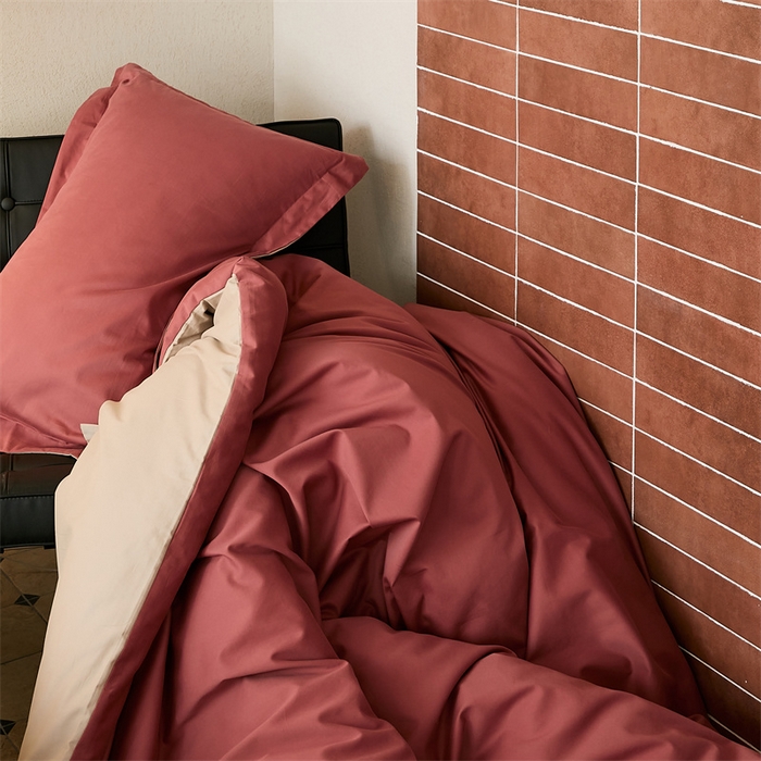 91家纺网 家纺一手货源 找家纺 涞澳家纺 2023新款50磨绒双拼 暗红琥珀