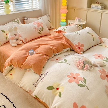 91家纺网 家纺一手货源 找家纺 恋佳居 2025新款小清新印花牛奶绒保暖四件套 花儿朵朵