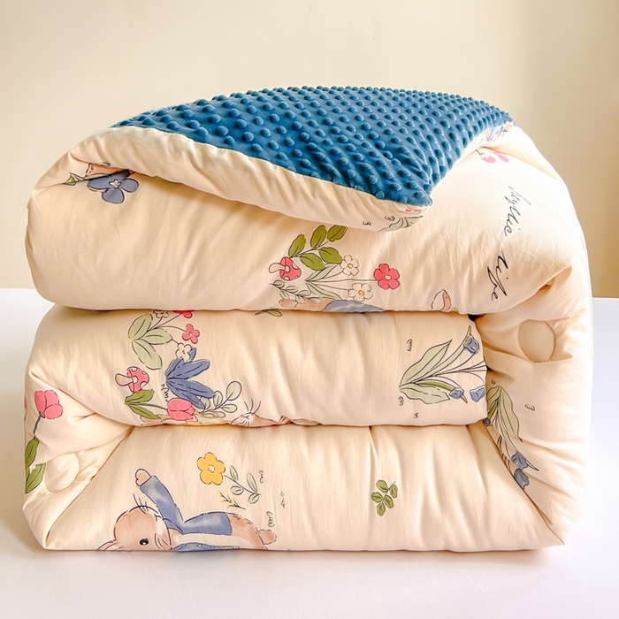 91家纺网 家纺一手货源 找家纺 居易简 2025新款水洗棉双层纱豆豆被加绒被子被芯直播豆豆绒被被子被芯冬被春秋被 兔sweet