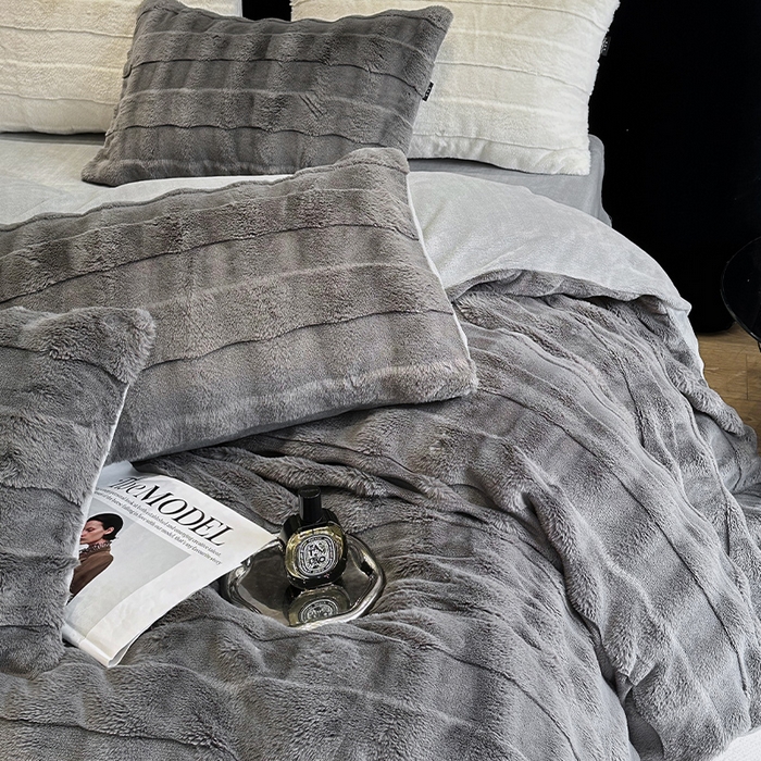 91家纺网 家纺一手货源 找家纺 丝芙妮家居（原乐视家纺） 2024新款兔兔绒牛奶绒四件套-黎梦系列 黎梦-雾霾灰