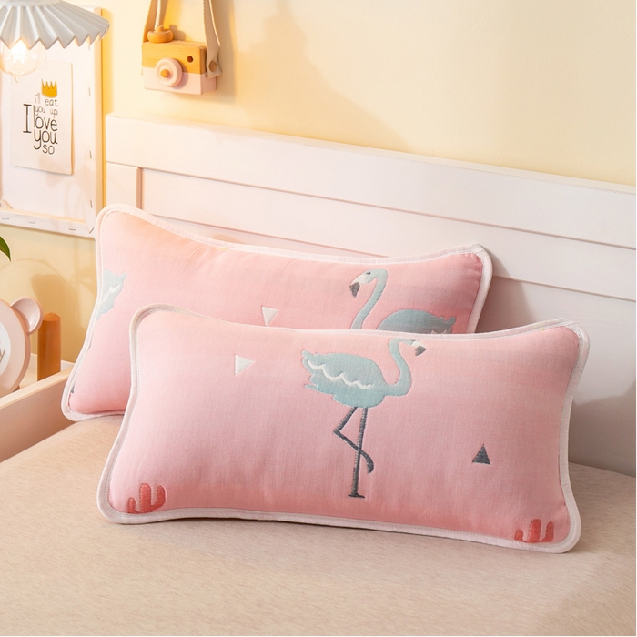 91家纺网 家纺一手货源 找家纺 2023全棉卡通六层纱布儿童枕套-朴尔 辛福鸟粉-纱布枕套