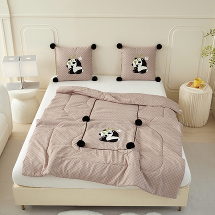 91家纺网 家纺一手货源 找家纺 （总）素玖抱枕被 2023新款抱枕被-熊猫款