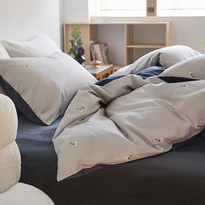 91家纺网 家纺一手货源 找家纺 怡家居 2023新款秋冬亲肤舒适棉加绒四件套 可心