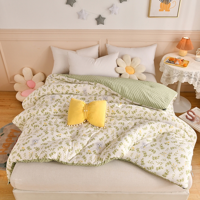 91家纺网 家纺一手货源 找家纺 牛魔王家居 2023新款A类针织棉豆豆被子抗菌纤维被芯冬被 仙草