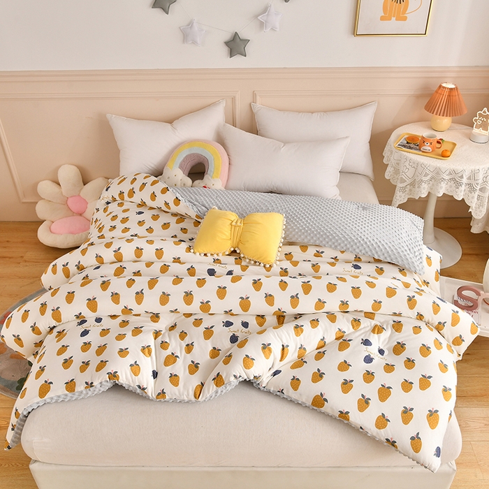 91家纺网 家纺一手货源 找家纺 牛魔王家居 2023新款A类针织棉豆豆被子抗菌纤维被芯冬被 黄花梨