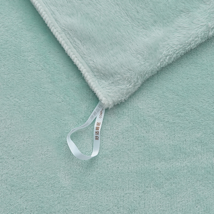 91家纺网 家纺一手货源 找家纺 简爱家纺2025新款保暖MISS款法莱绒刺绣四件套松石蓝