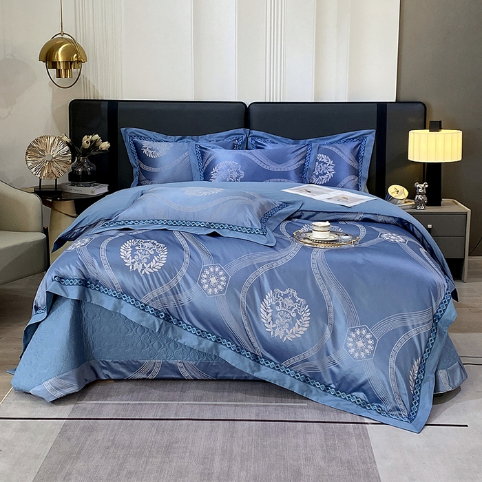 91家纺网 家纺一手货源 找家纺 小时代家纺 2023新款纯棉贡缎提花夹棉床盖四件套 卡伦蓝色