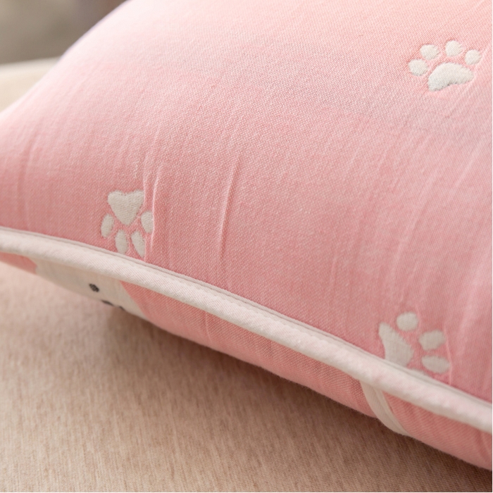 91家纺网 家纺一手货源 找家纺 2023全棉卡通六层纱布儿童枕套-朴尔 甜蜜小熊粉-纱布枕套