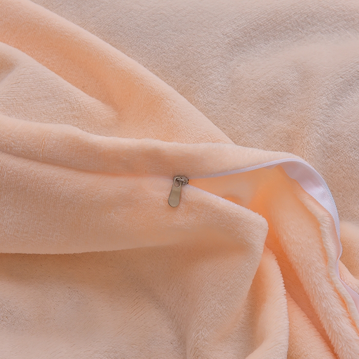 91家纺网 家纺一手货源 找家纺 简爱家纺2025新款保暖MISS款法莱绒刺绣四件套伯爵蓝奶白