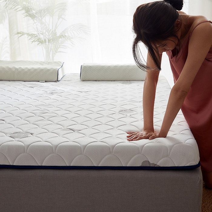 91家纺网 家纺一手货源 找家纺 锦丝钰床垫 2023乳胶记忆海绵床垫 单边小牛白色