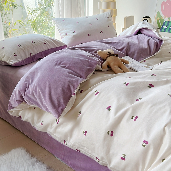 91家纺网 家纺一手货源 找家纺 怡家居 2023新款秋冬亲肤舒适棉加绒四件套 紫樱桃
