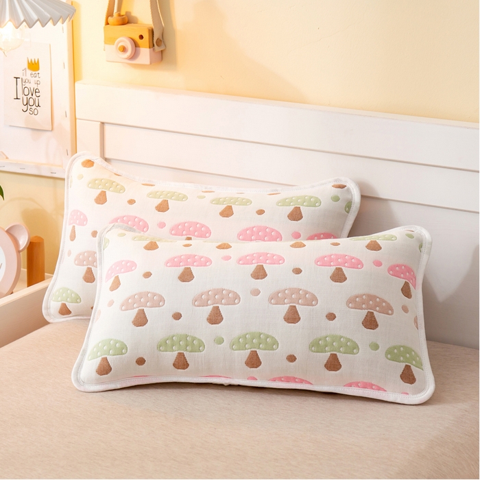91家纺网 家纺一手货源 找家纺 2023全棉卡通六层纱布儿童枕套-朴尔 日式蘑菇-纱布枕套