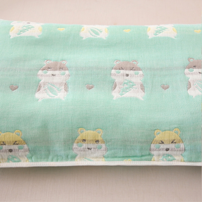 91家纺网 家纺一手货源 找家纺 朴尔家纺-毛巾被 2023年全棉卡通六层纱布儿童枕套 土拨鼠绿