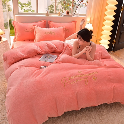 简爱家纺2025新款保暖MISS款法莱绒刺绣四件套玉色