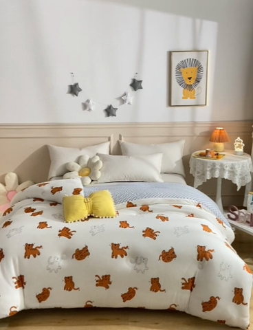 91家纺网 家纺一手货源 找家纺 牛魔王家居 2023新款A类针织棉豆豆被子抗菌纤维被芯冬被 猫咪虎