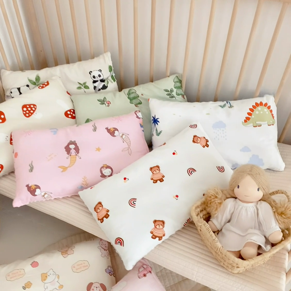 91家纺网 家纺一手货源 找家纺 BOSS 2024新款婴幼儿可拆卸-全棉26度有氧双层纱豆豆枕 恐龙世纪 全棉双层纱豆豆枕 30*50cm