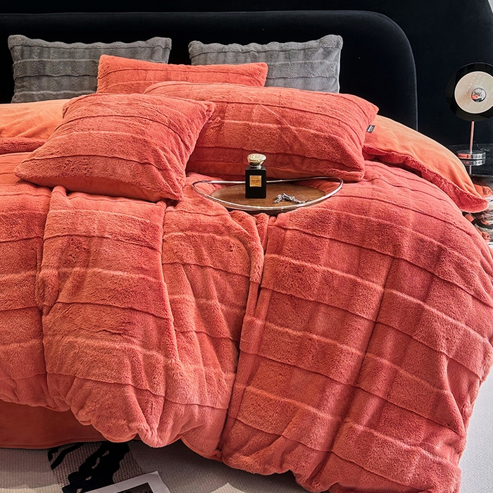 91家纺网 家纺一手货源 找家纺 丝芙妮家居（原乐视家纺） 2024新款兔兔绒牛奶绒四件套-黎梦系列 黎梦-暮日红