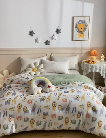 91家纺网 家纺一手货源 找家纺 牛魔王家居 2023新款A类针织棉豆豆被子抗菌纤维被芯冬被 动物乐园