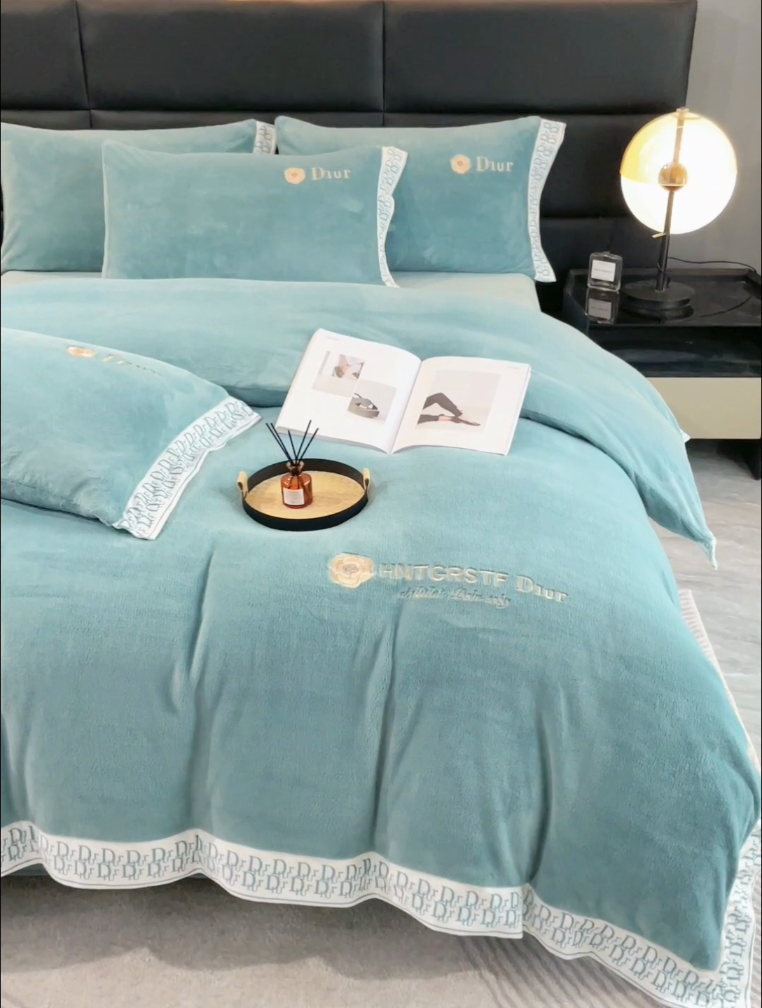 91家纺网 家纺一手货源 找家纺 露梦家纺 2025新款高克重牛奶绒刺绣四件套-简素（风格二） 简素-松石绿