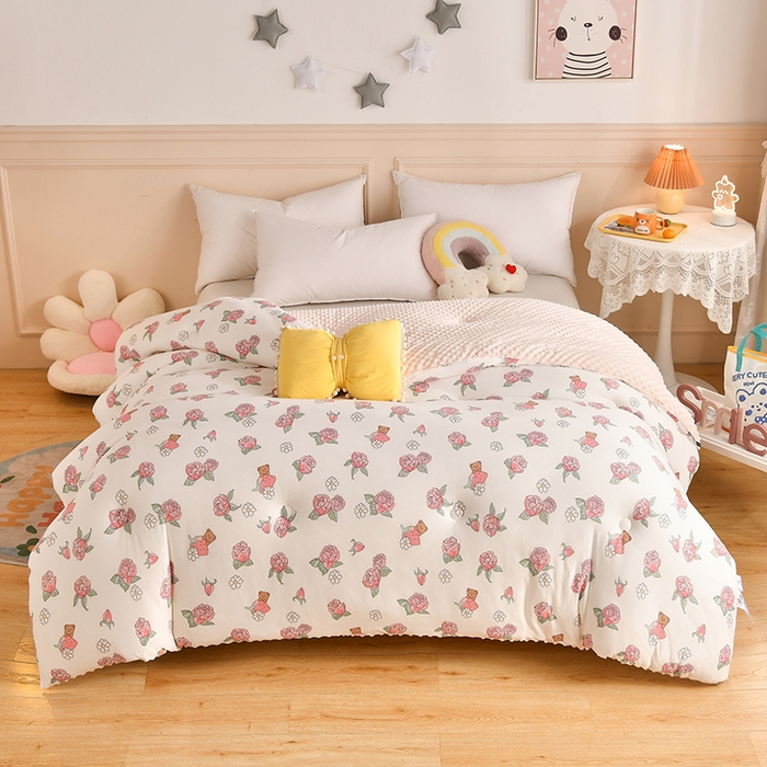 91家纺网 家纺一手货源 找家纺 牛魔王家居 2023新款A类针织棉豆豆被子抗菌纤维被芯冬被 玫瑰庄园